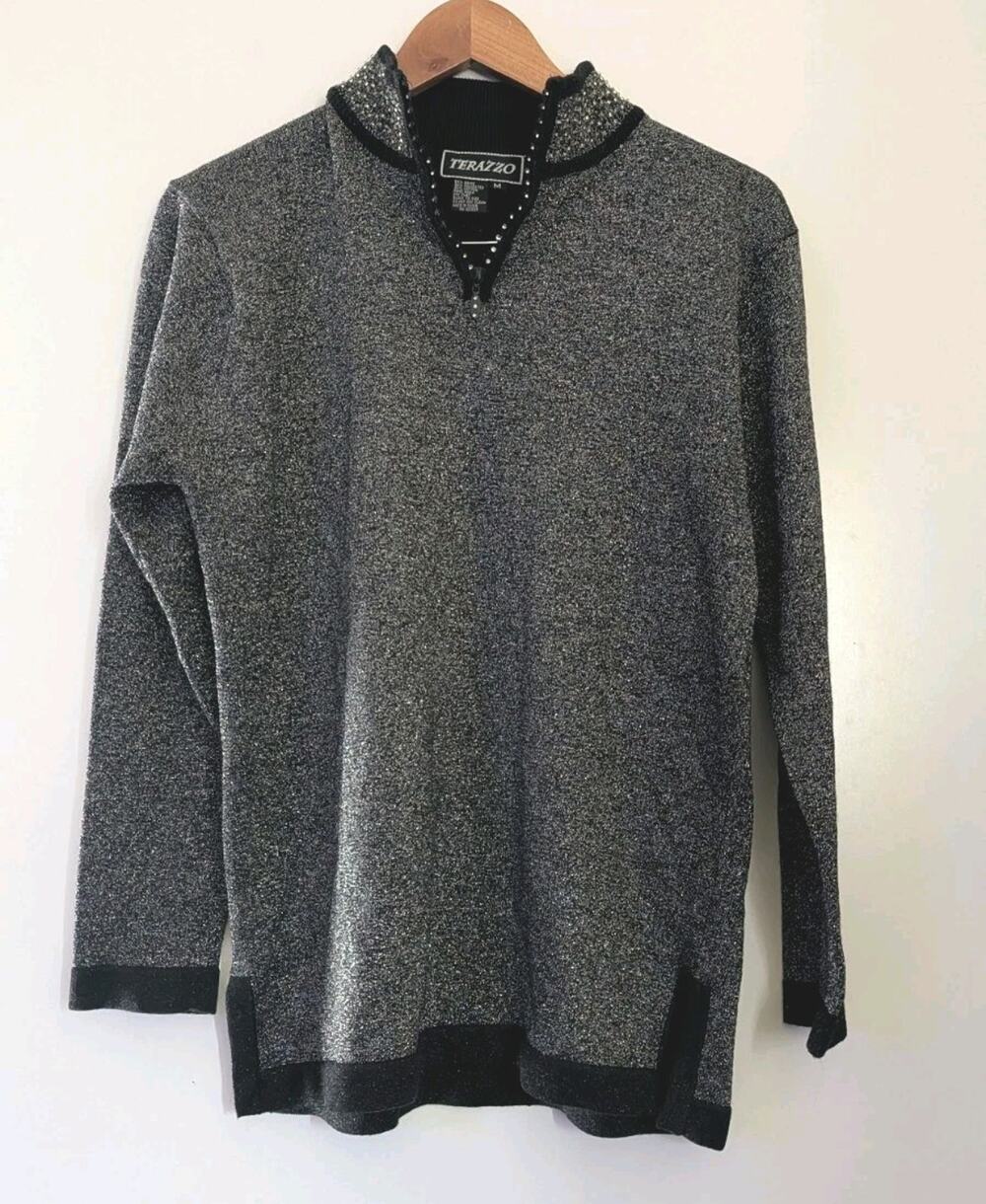 TERAZZO Sweater Womens Size Medium Metalic Glittery Long Sleeve Silver & Black R